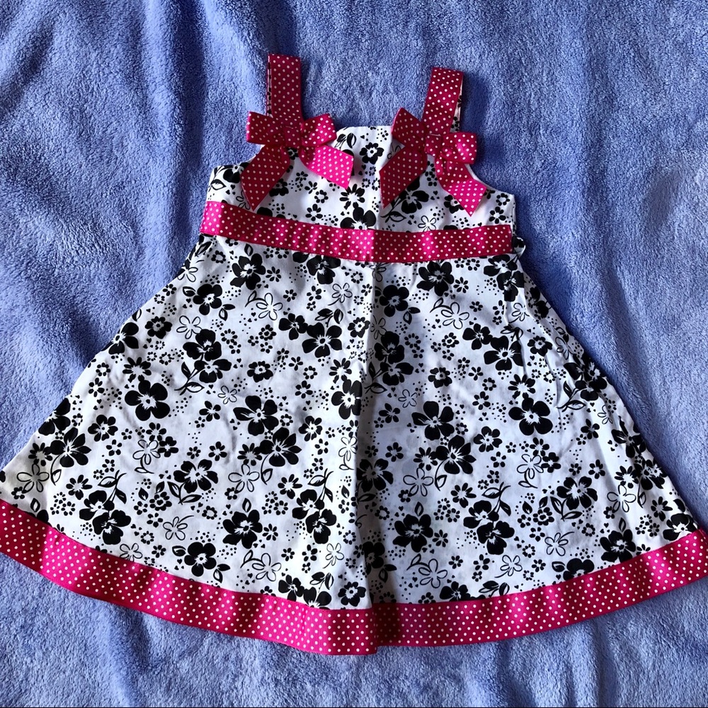 NWOT Youngland Toddler Girl Floral Dress 2T